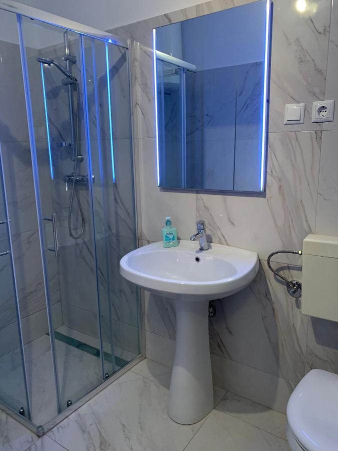 Apartman Kartec คิร์ก ภายนอก รูปภาพ