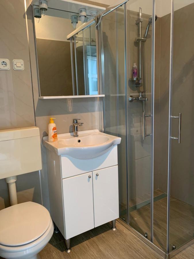Apartman Kartec คิร์ก ภายนอก รูปภาพ